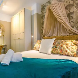 sw-jara-centro-apartamento-boutique.1costadelsol.com/