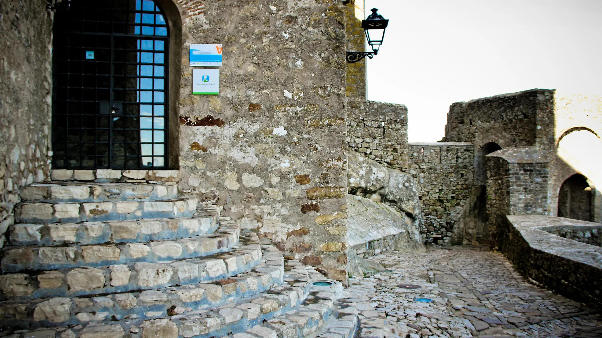 Casas Rurales Tugasa Castillo De Castellar Castellar de la Frontera 0*,