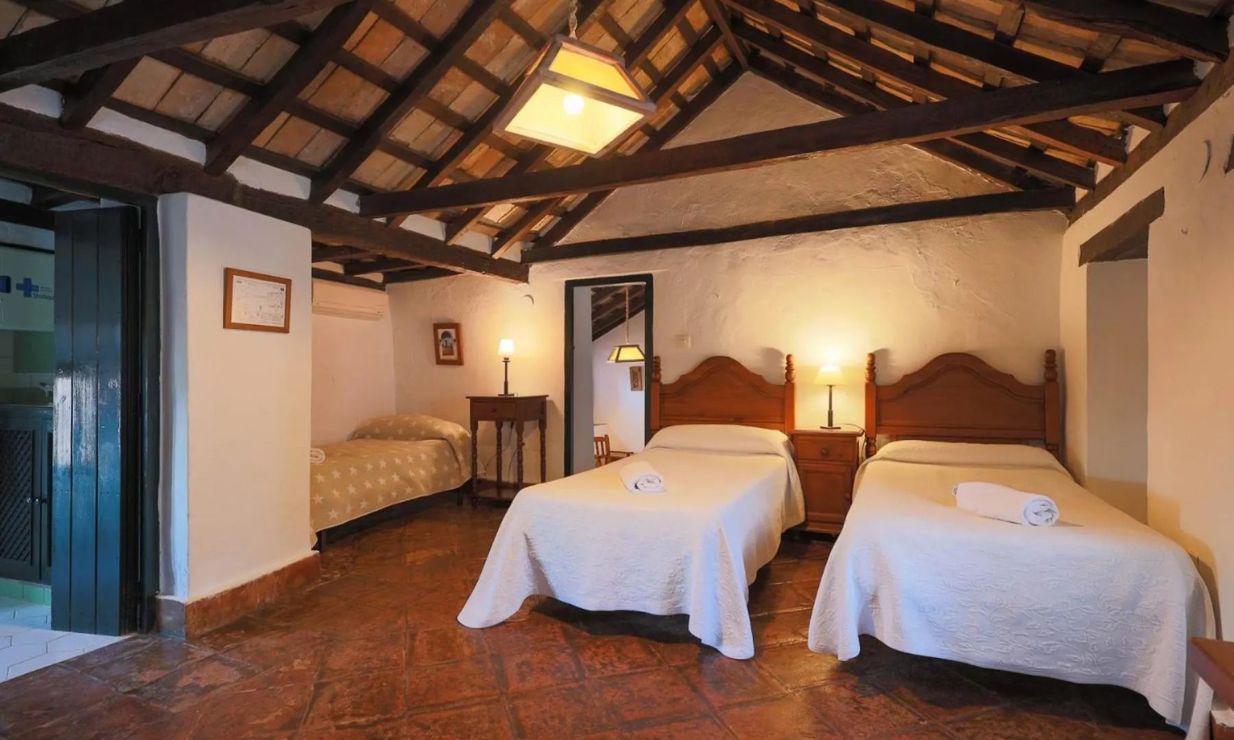Gospodarstwo wiejskie Casas Rurales Tugasa Castillo De Castellar Castellar de la Frontera