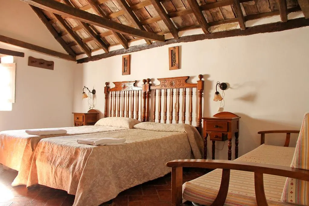 Casas Rurales Tugasa Castillo De Castellar Castellar de la Frontera Country house